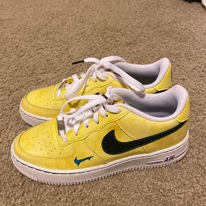 Peace and Love Basketball Air forces